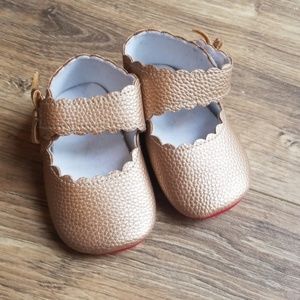 2 for $12 - Gold metallic baby crib fashion shoes